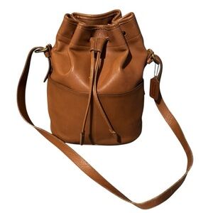 Coach Vintage Thompson Drawstring Pocket Bucket Bag